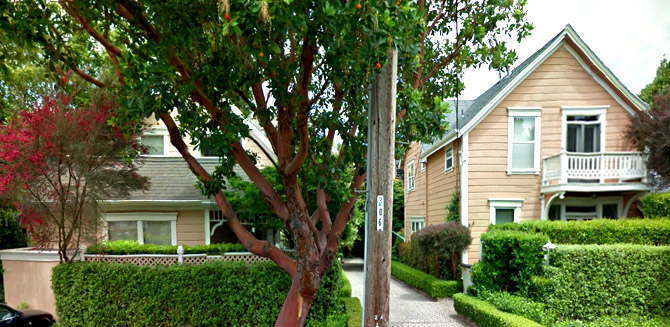 Santa Cruz twin houses